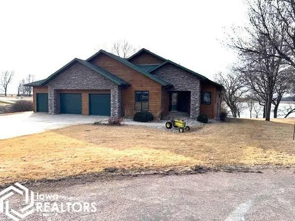 60 Smith Cir, Algona, IA 50511