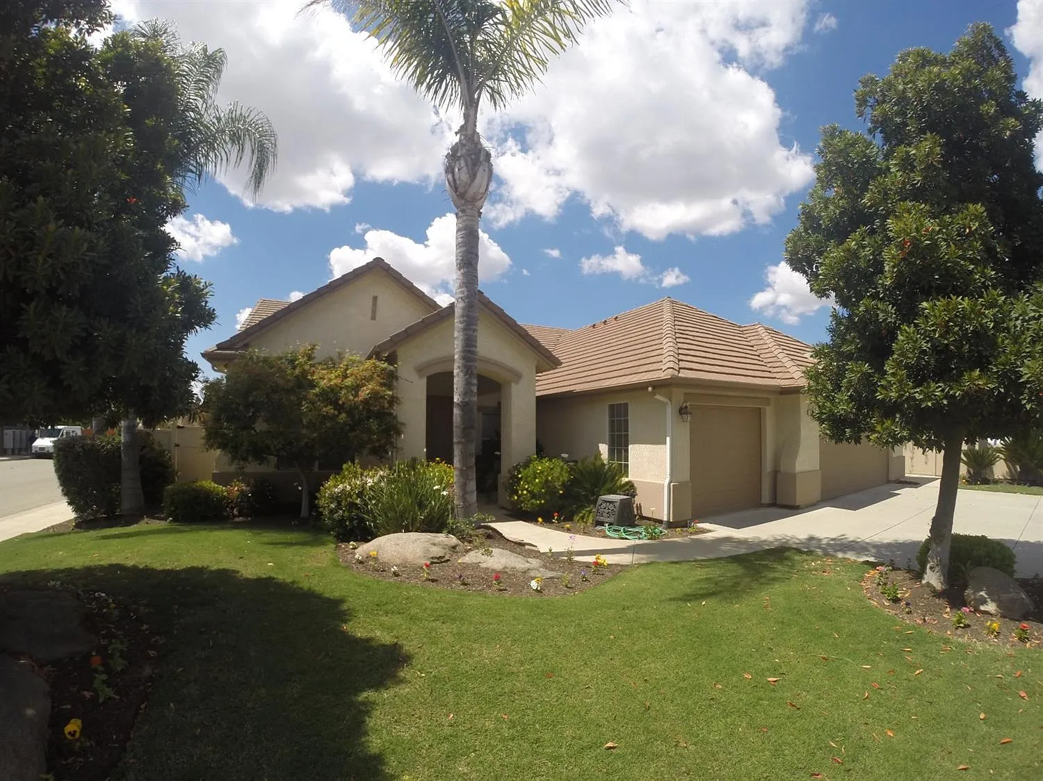 3032 Hornet Ave photo 1