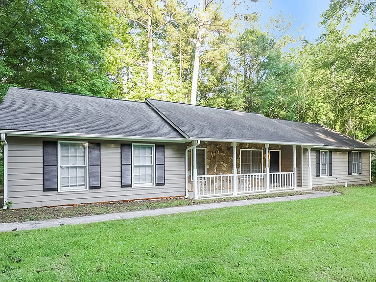 10916 Clearwater Dr — Photo 3