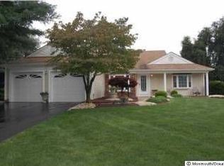 139 Betsy Ross Dr, Freehold, NJ 07728