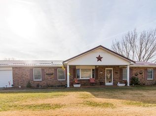 1098 Riverside Rd, Chilhowie, VA 24319