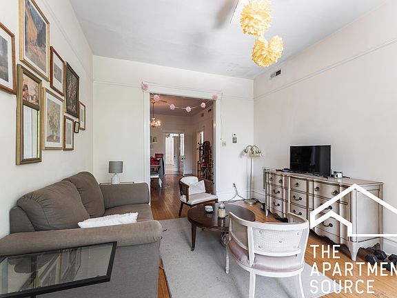 2nd image of 1029 W Montana St APT 2