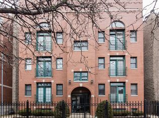 1916 W Belmont Ave #3E, Chicago, IL 60657