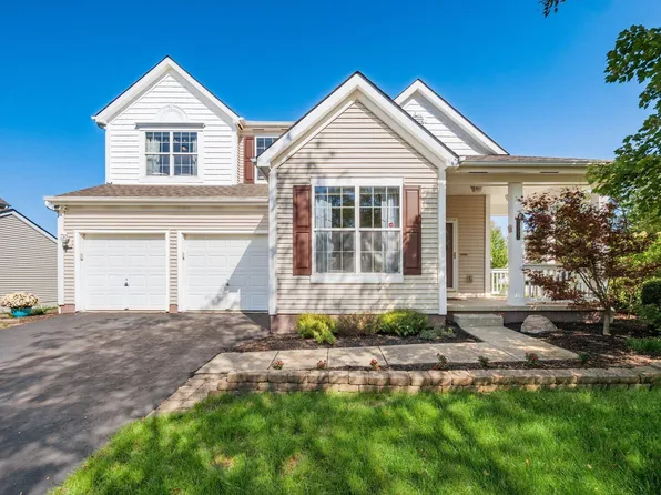 6992 Abbeyfield Dr, New Albany, OH 43054