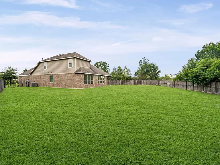 10 Log House Ct — Photo 34