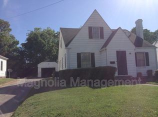 137 W Andrews Ave, Henderson, NC 27536