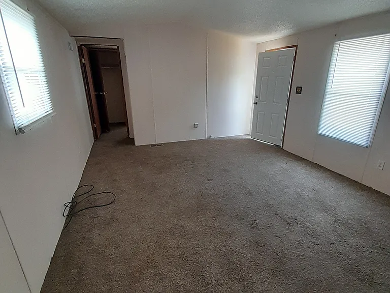 8036 Pine Ranch Dr — Photo 3