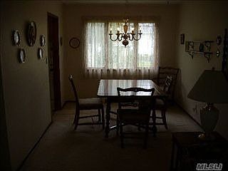 3rd image of 3975 Daleview Ave