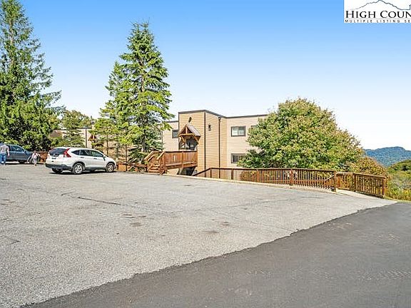 2nd image of 102 Sugar Ski Drive #215