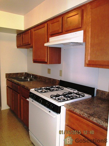 1st image of 10022 Ellis Dr