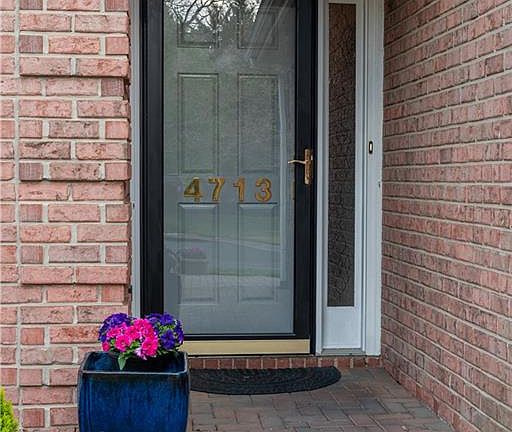 2nd image of 4713 Barrington Place Ct
