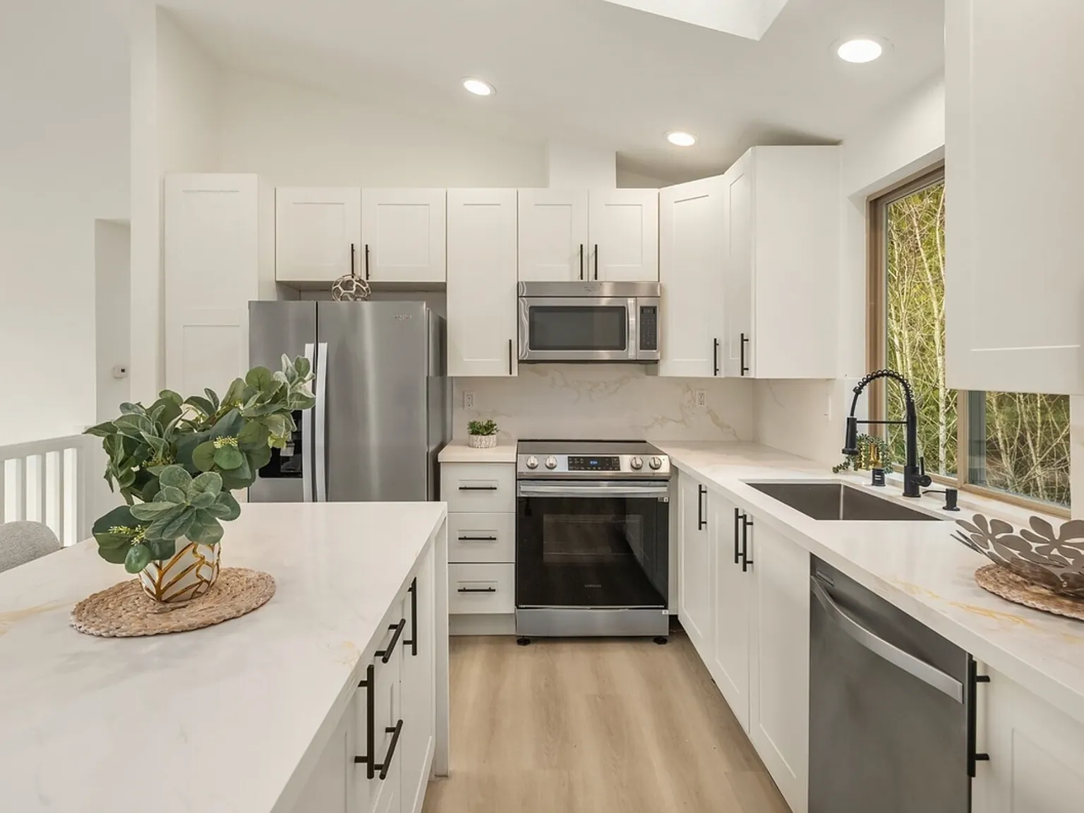 198th Pl SE, Bothell — Photo 2