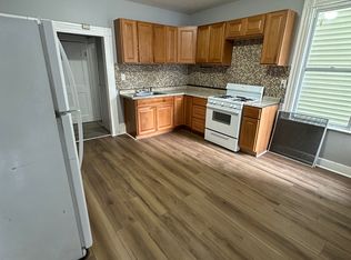 429 Poplar St #1, New Haven, CT 06513