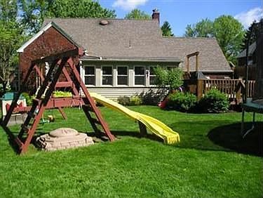 4th image of 161 Wolcott Dr