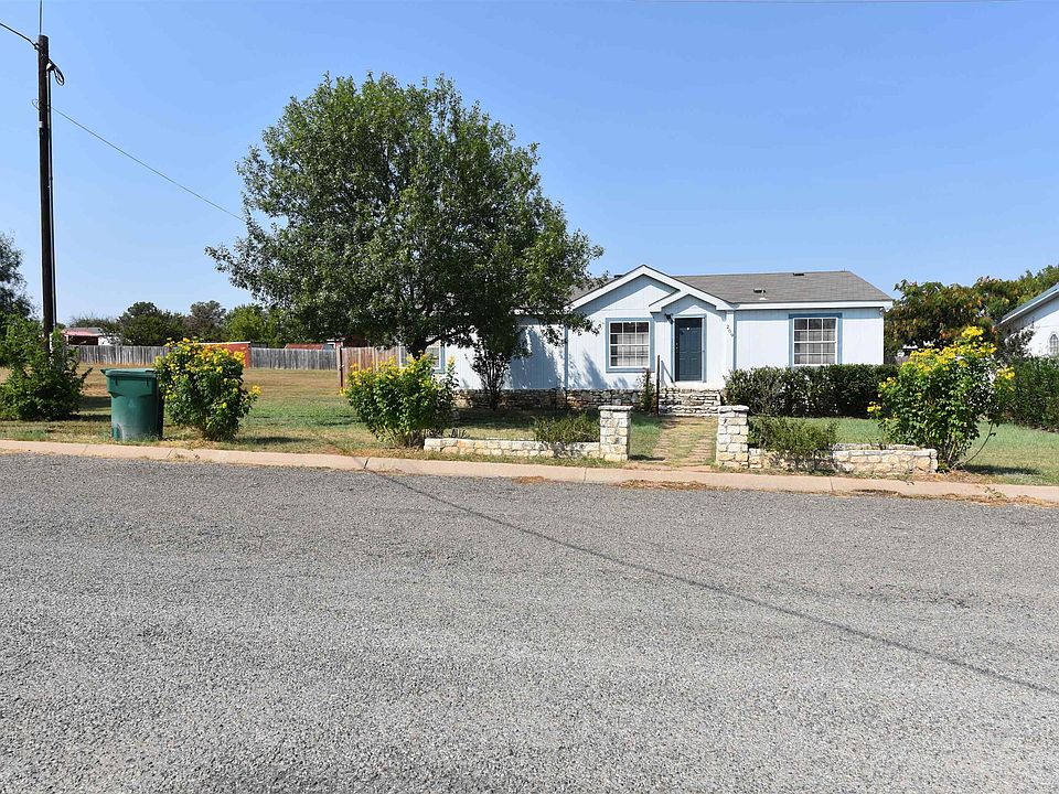 1st image of 209 SARAH CIRCLE