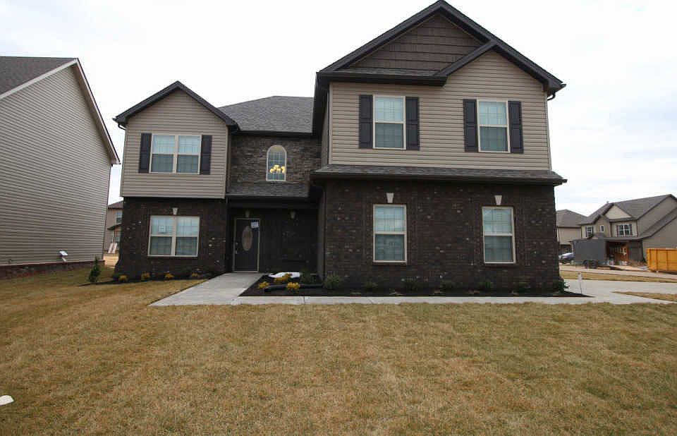1st image of 373 Summerfield Dr
