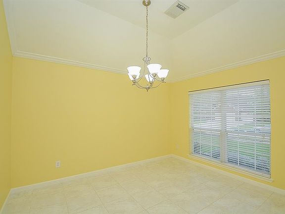 3rd image of 17918 Oakridge Canyon Ln