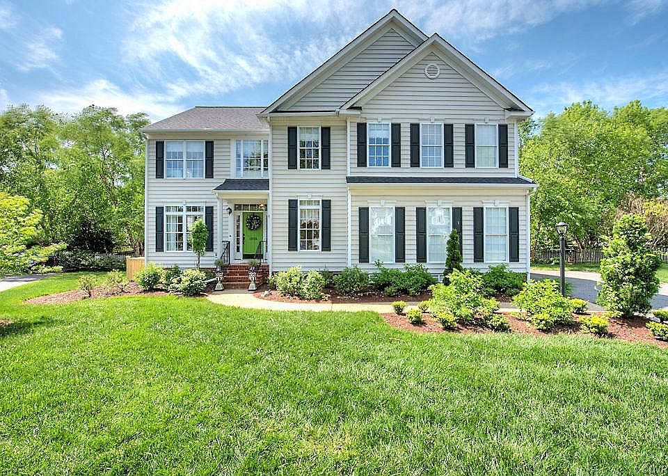 1st image of 12425 Summer Creek Ct