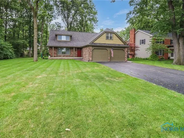 922 Bexley Dr, Perrysburg, OH 43551