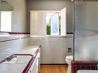 1808 40th Ave E, Seattle, WA 98112