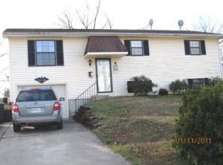 6 Lynn Ave, Fulton, MO 65251