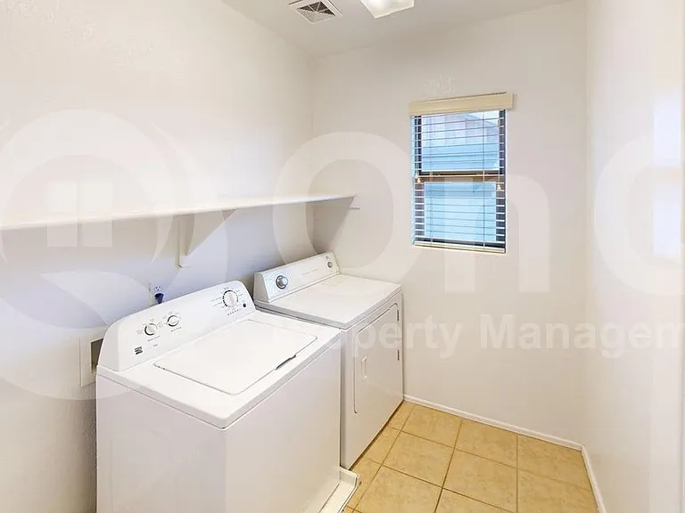 3915 E Kent Ave — Photo 19
