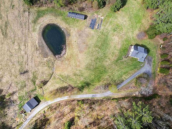 5th image of 3673 Fish Hill Road