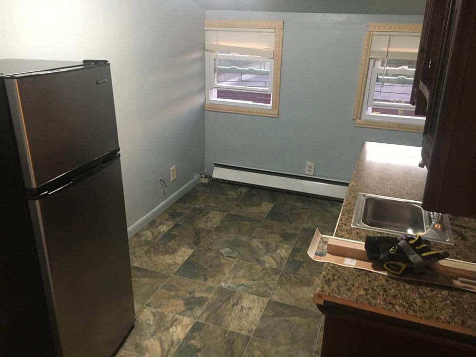 2nd image of 5428 Verona Rd APT 3