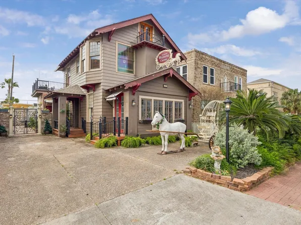 715 Broadway St, Galveston, TX 77550