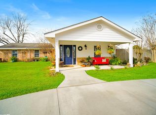 1001 N Alston St, Foley, AL 36535