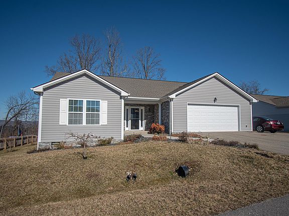 2nd image of 1535 Sherwood Dr
