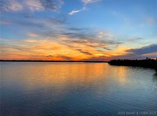 5499 Three Seasons Rd #D-10, Osage Beach, MO 65065