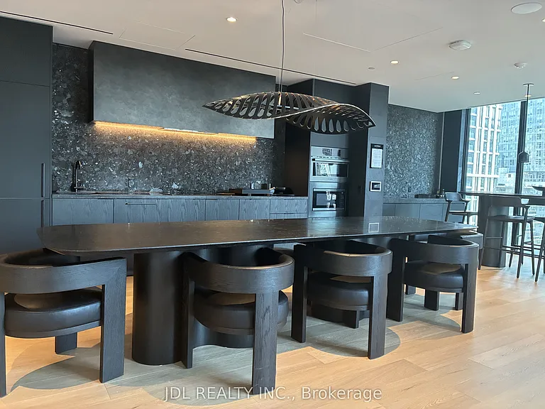 110 Broadway Ave #LPH06 — Photo 4
