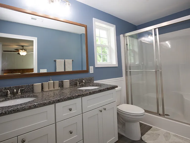 704 Pinecrest St — Photo 35