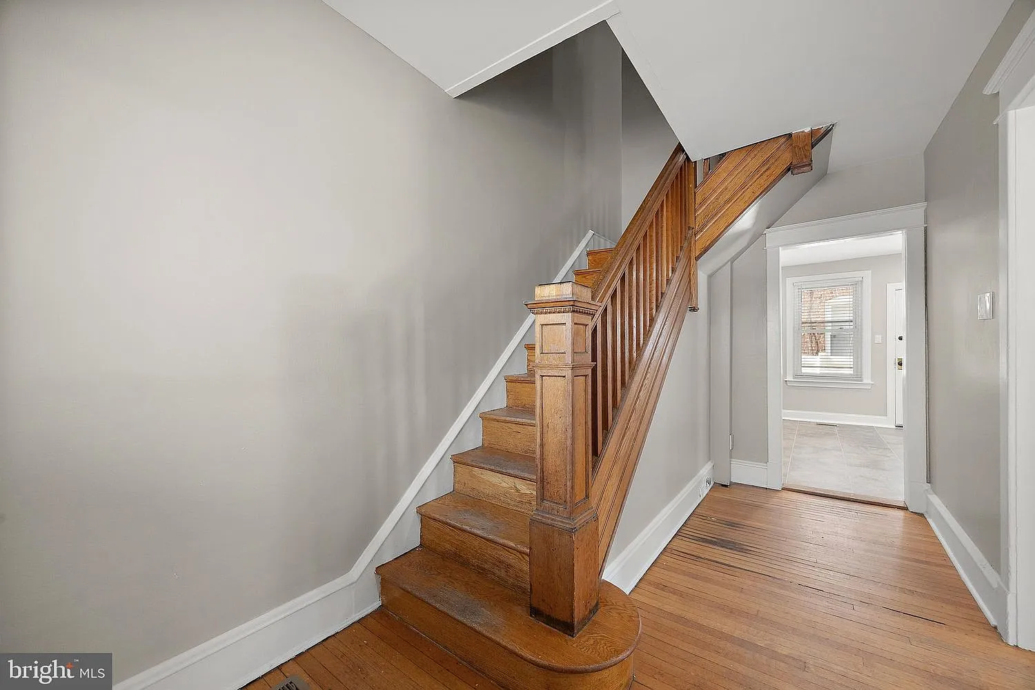 3 bed, 1400 sqft, $2,900 — Photo 2