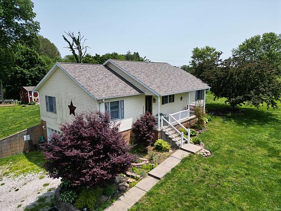 4th image of 913 S County Road 325 W