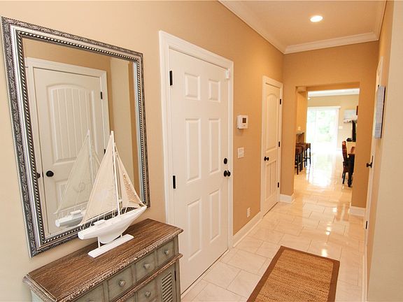4th image of 1410 Reserve Ct #1410