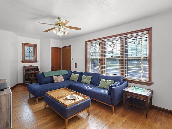 5th image of 7715 Pennsylvania Ave