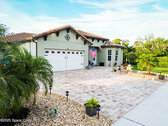 2nd image of 1166 Fulton Cir