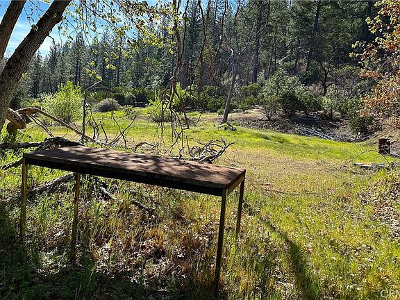 5th image of 1271 Lake Rd