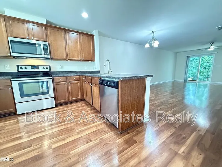 8527 Quarton Dr — Photo 2