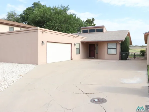 809 Tanoan Ct, Carlsbad, NM 88220