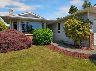 324 Parkway Rd, Campbell River, BC V9W 1W7