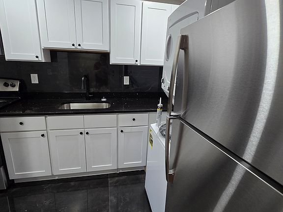 in unit laundry machines!