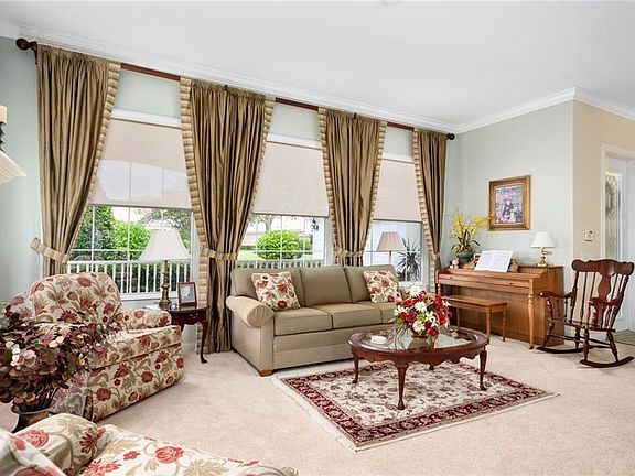 5th image of 5427 Barbados Sq