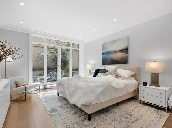 40 East 72nd Street image 6 of 17