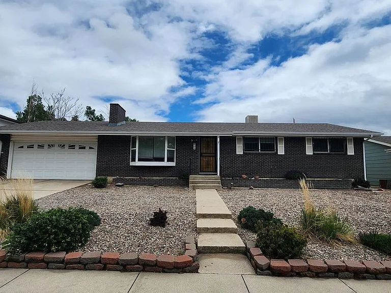 313 S Chelton Rd — Photo 1