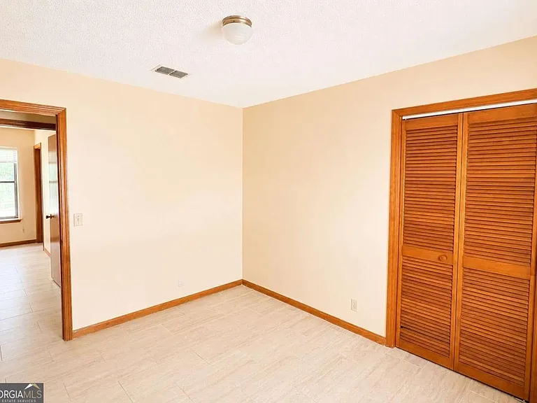 603 Plantation Village Dr — Photo 21