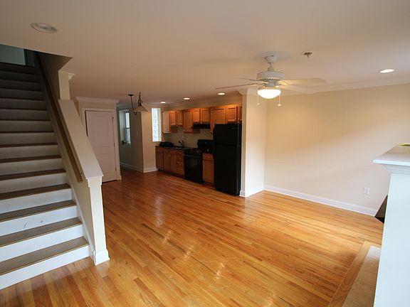 3rd image of 509 S 17th St Floor 2/3