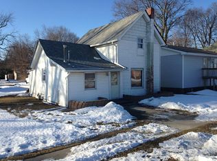 316 E Wabash Ave, Forrest, IL 61741